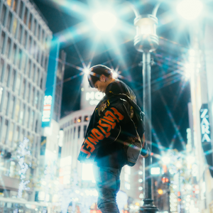 Fisting拳交妓女惨叫Fuck
